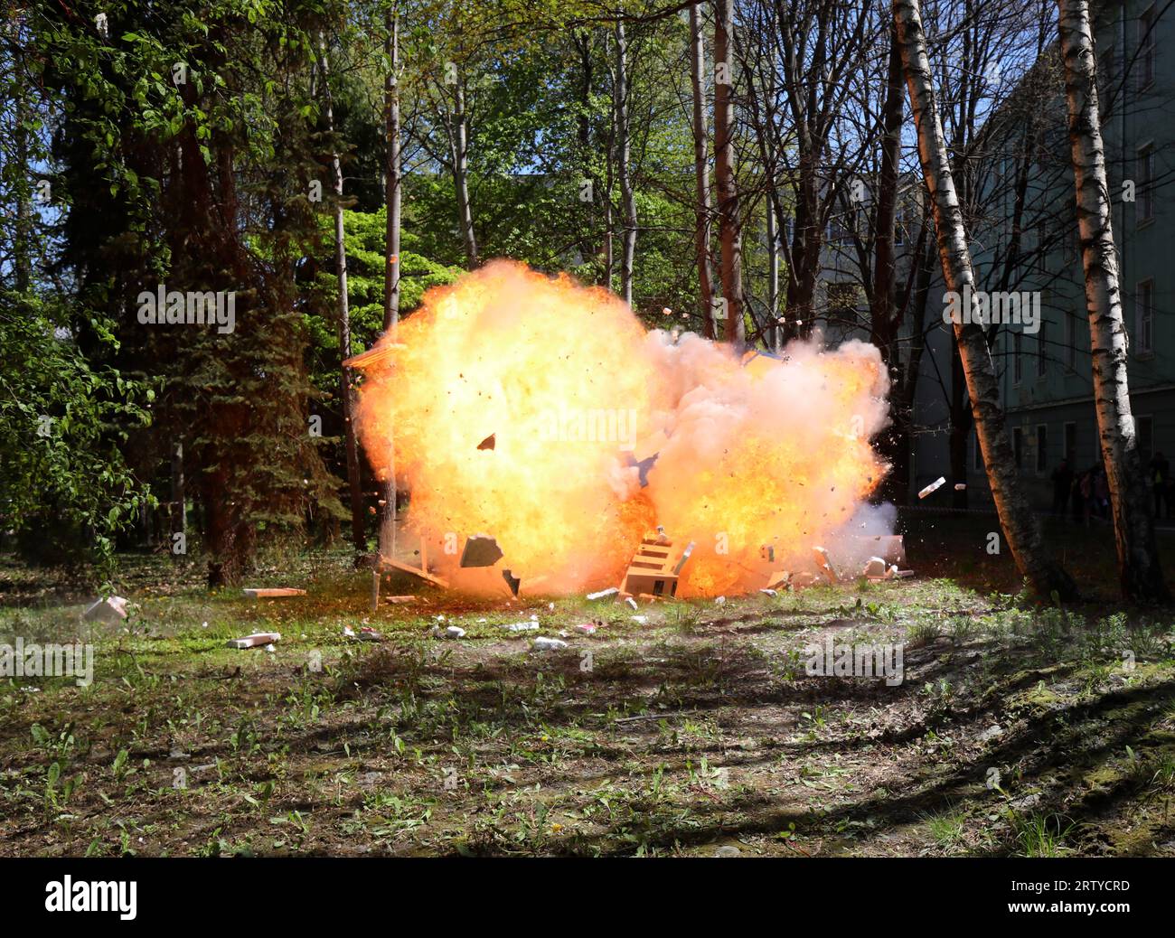 Eksplozia hi-res stock photography and images - Alamy