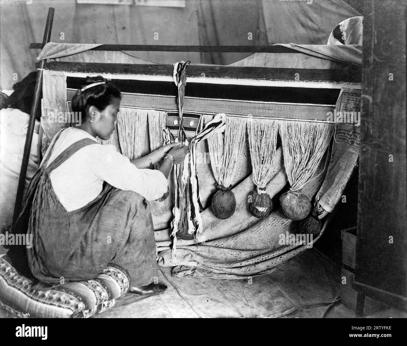 Chilkat weaving hires stock photography and images Alamy
