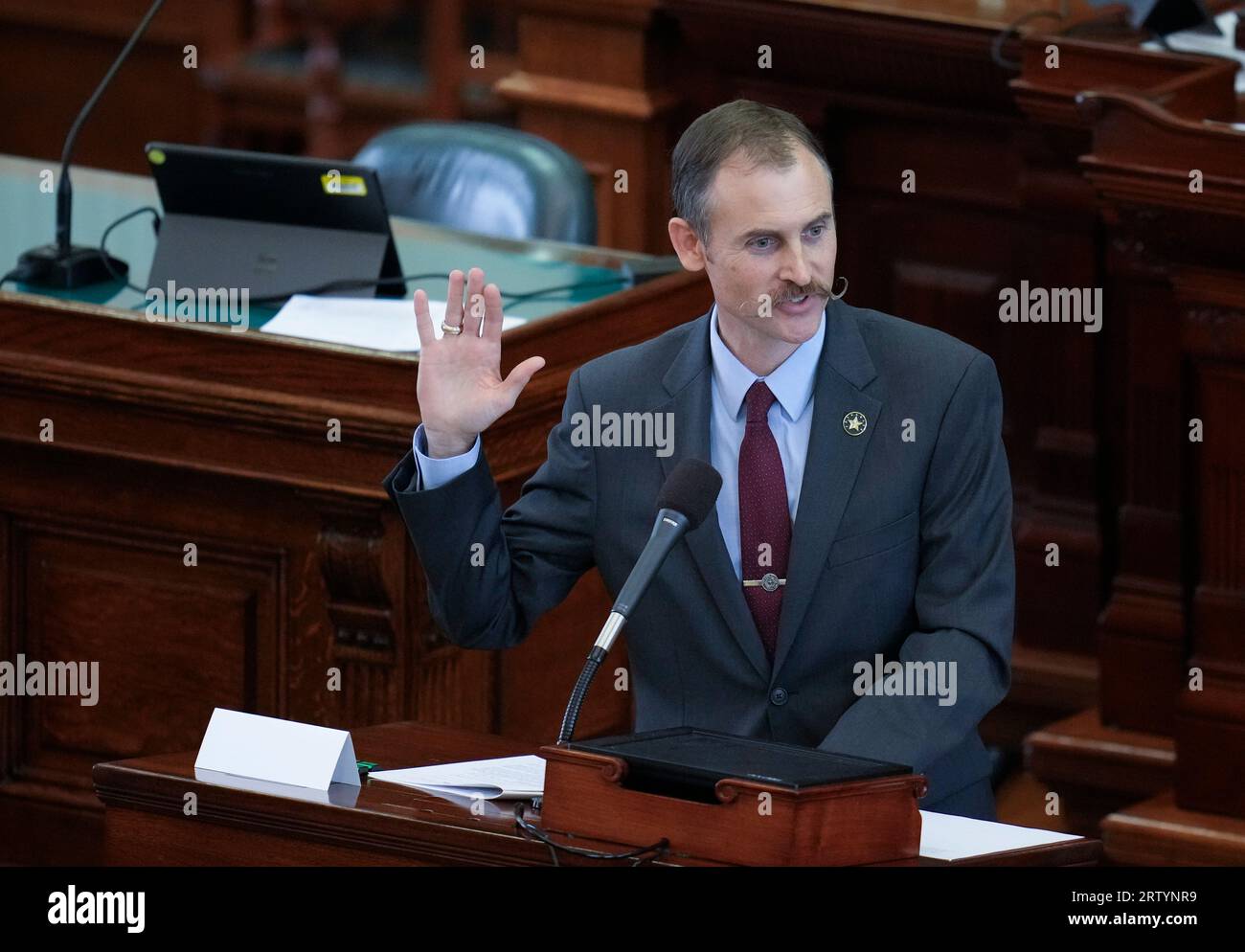 House impeachment manager Rep. ANDREW MURR gives final arguments as both sides have rested in Texas Attorney General Ken Paxton's impeachment trial in the Texas Senate on September 15, 2023. The jury is deliberating the charges late Friday afternoon. Credit: Bob Daemmrich/Alamy Live News Stock Photo