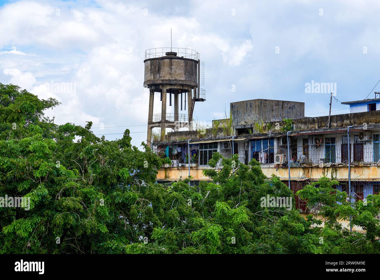 Traditional old water tower used in rural China Stock Photo - Alamy