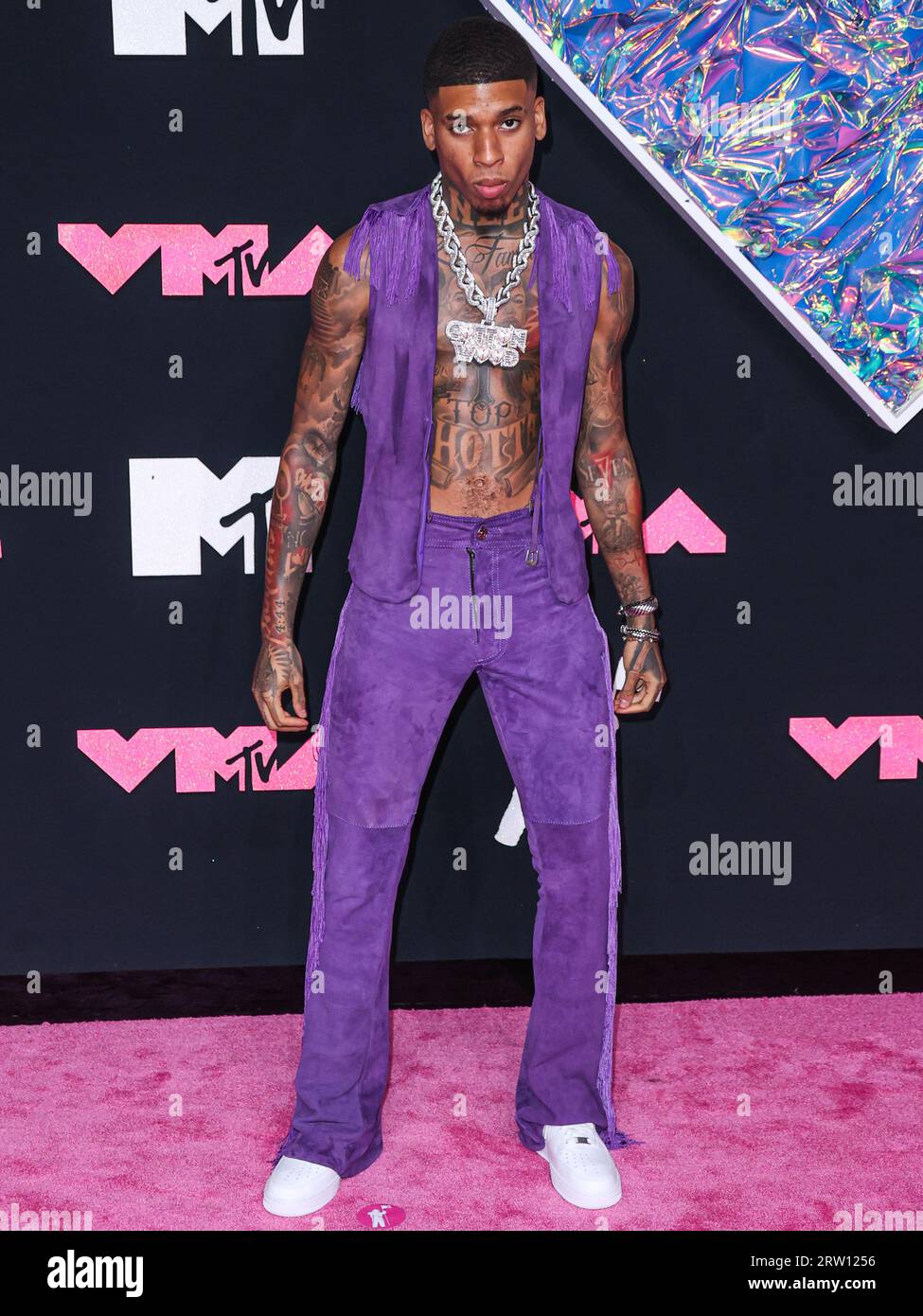 NEWARK, NEW JERSEY, USA - SEPTEMBER 12: NLE Choppa arrives at the 2023 MTV Video Music Awards held at the Prudential Center on September 12, 2023 in Newark, New Jersey, United States. (Photo by Xavier Collin/Image Press Agency) Stock Photo