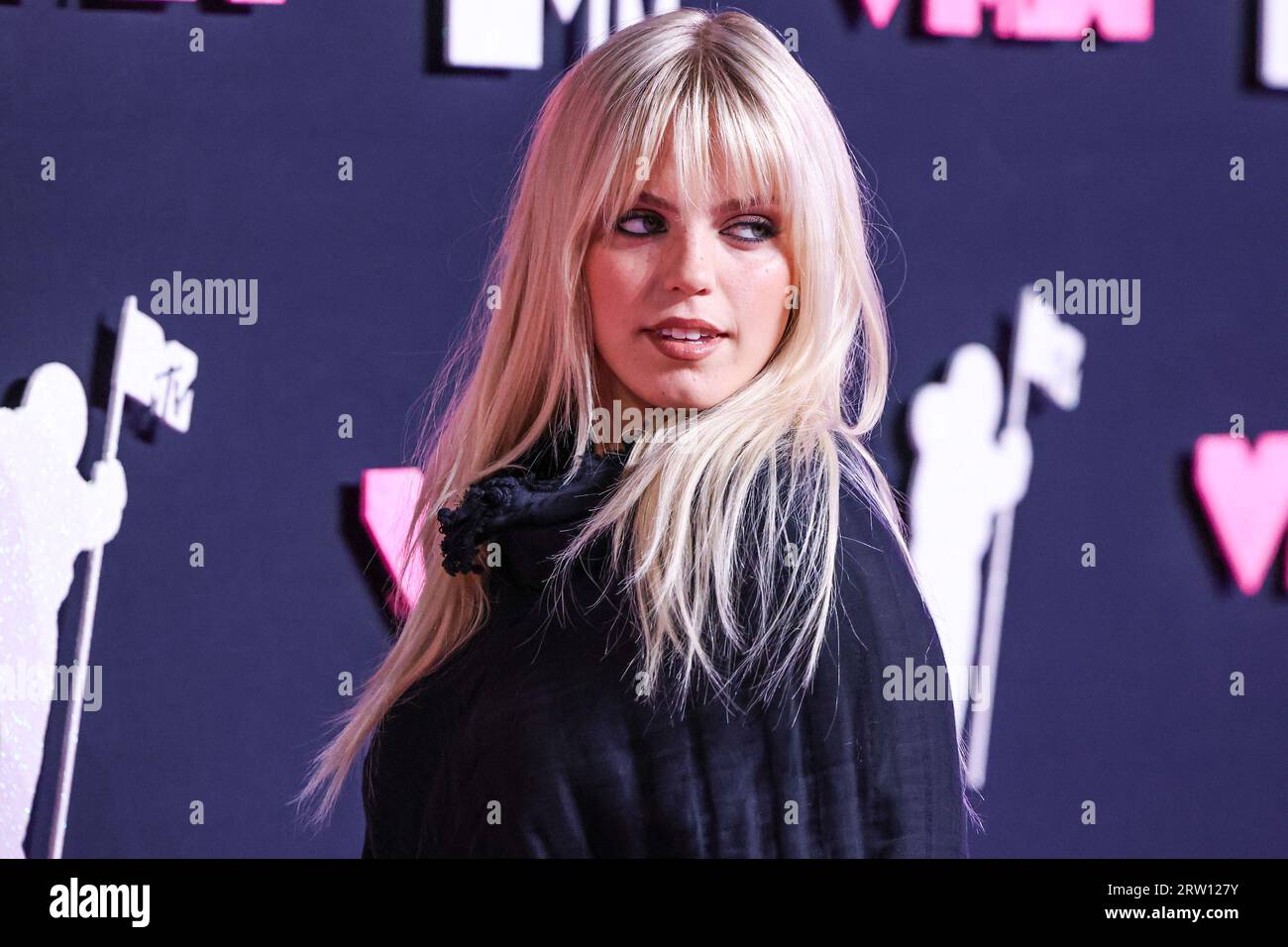 NEWARK, NEW JERSEY, USA - SEPTEMBER 12: Renee Rapp arrives at the 2023 MTV Video Music Awards held at the Prudential Center on September 12, 2023 in Newark, New Jersey, United States. (Photo by Xavier Collin/Image Press Agency) Stock Photo