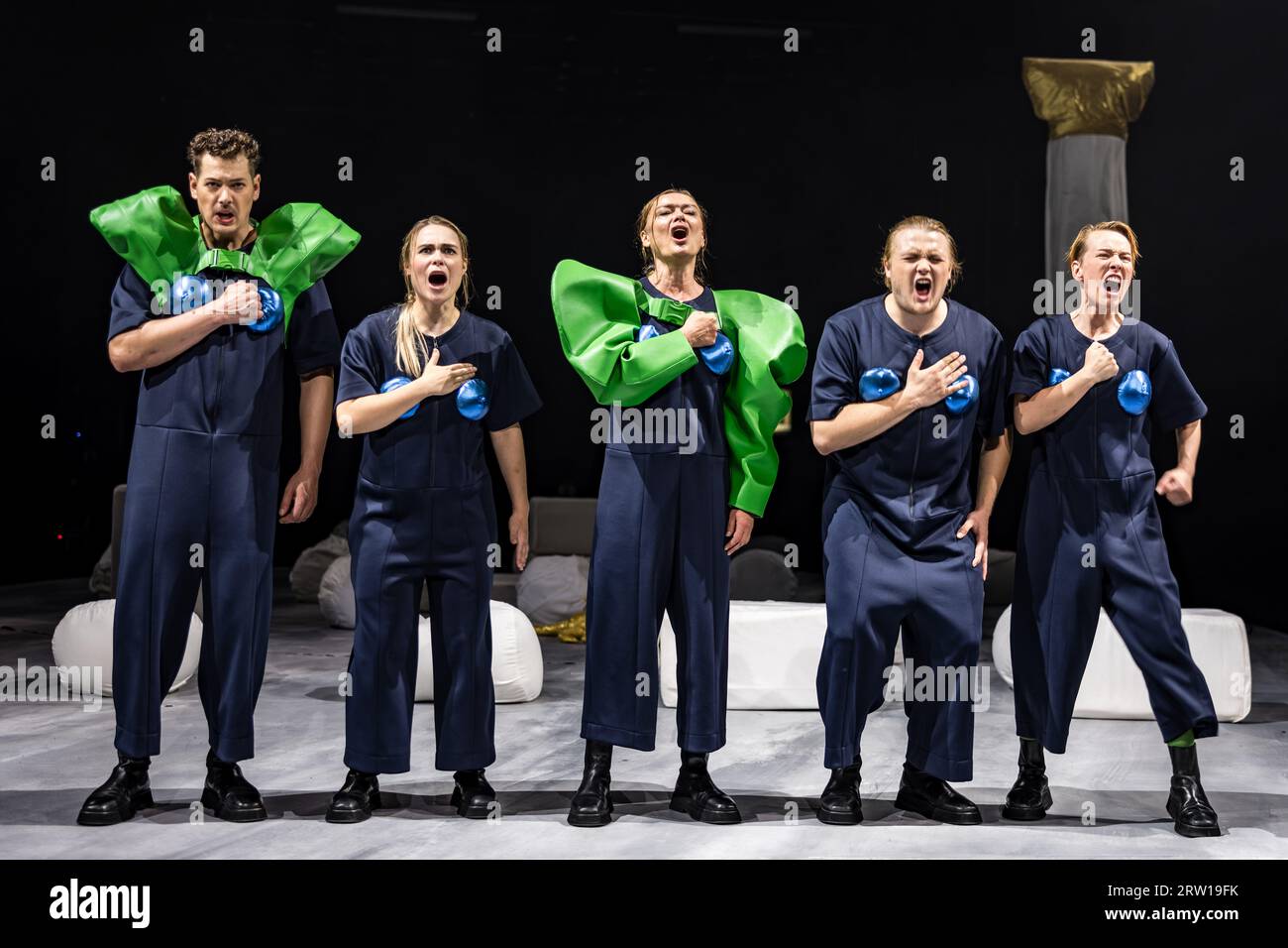 Cottbus, Germany. 13th Sep, 2023. Actors Markus Paul (l-r), Juli Niemann, Sigrun Fischer, Johannes Scheidweiler and Sophie Bock stand on stage as the band of robbers during a photo rehearsal for the play 'Die Räuber'. The production based on the first German drama by Friedrich Schiller, in a version by director Pia Richter, will be the first premiere of the Staatstheater Cottbus in the 23.24 season on Sept. 16, 2023. Credit: Frank Hammerschmidt/dpa/Alamy Live News Stock Photo