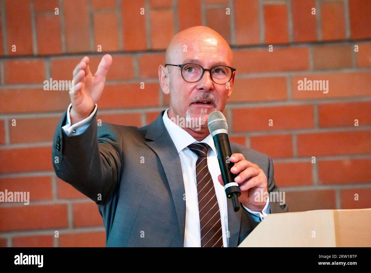 Kurt klaus kleinschmidt hi res stock photography and images Alamy