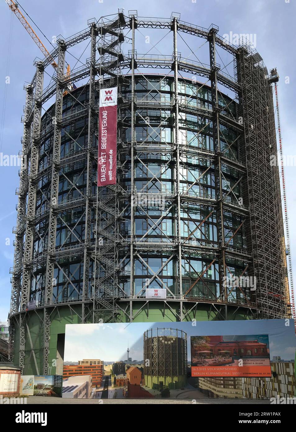 Campus reconstruction hi-res stock photography and images - Alamy