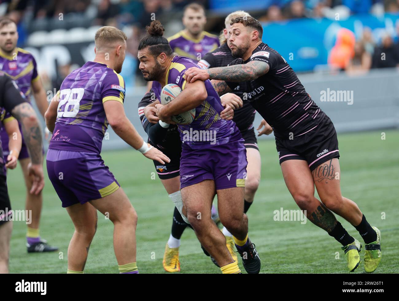 Newcastle, UK. 11th June, 2023. Rob Tuliatu of Thunder in action during the BETFRED Championship match between Newcastle Thunder and Barrow Raiders at Kingston Park, Newcastle on Saturday 16th September 2023. (Photo: Chris Lishman | MI News) Credit: MI News & Sport /Alamy Live News Stock Photo