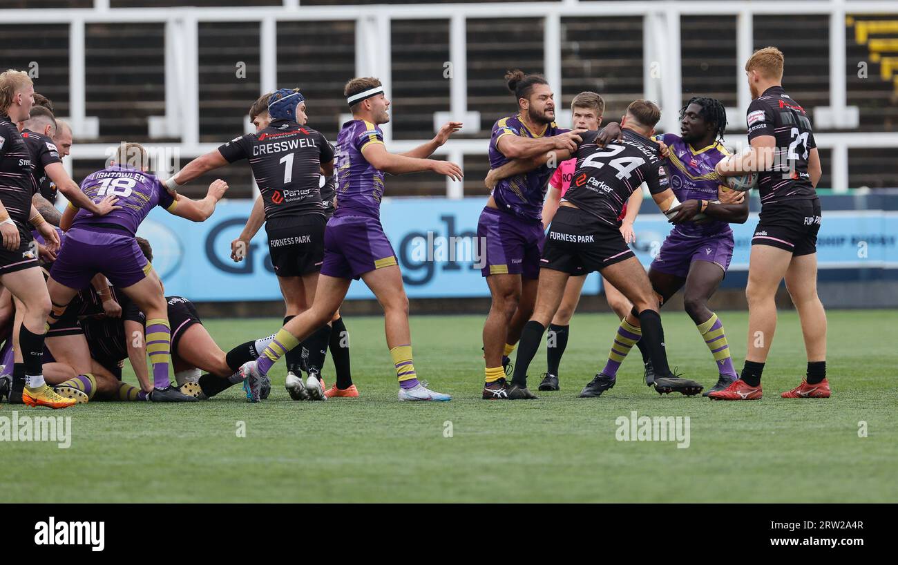 Newcastle, UK. 11th June, 2023. Tempers flare during the BETFRED Championship match between Newcastle Thunder and Barrow Raiders at Kingston Park, Newcastle on Saturday 16th September 2023. (Photo: Chris Lishman | MI News) Credit: MI News & Sport /Alamy Live News Stock Photo
