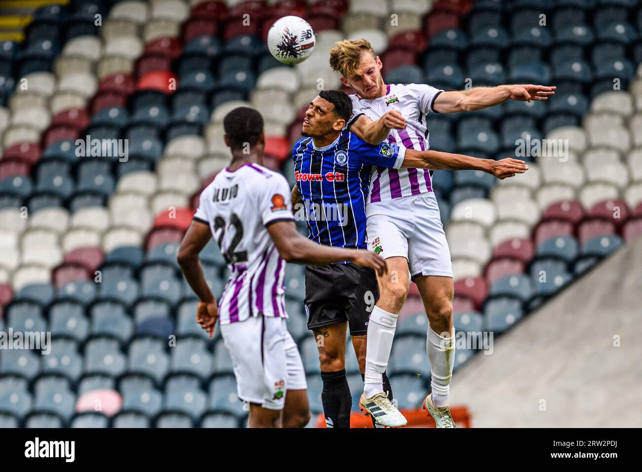 Rochdale vs Altrincham 21.11.2023 at National League 2023/24, Football