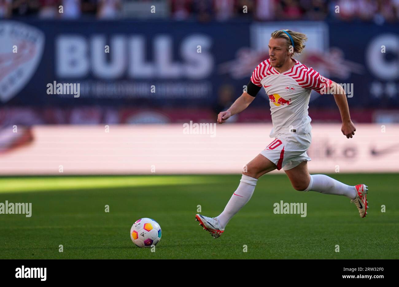 Red Bull Arena, Leipzig, Germany. 16th Sep, 2023. Emil Forsberg (RB Leipzig) controls the ball during a 1. Bundesliga game, RB Leipzig vs FC Augsburg, at Red Bull Arena, Leipzig, Germany. Kim Price/CSM (Credit Image: © Kim Price/Cal Sport Media). Credit: csm/Alamy Live News Stock Photo