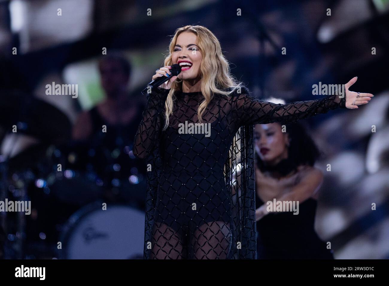 Duesseldorf, Germany. 16th Sep, 2023. Rita Ora, British singer, takes ...