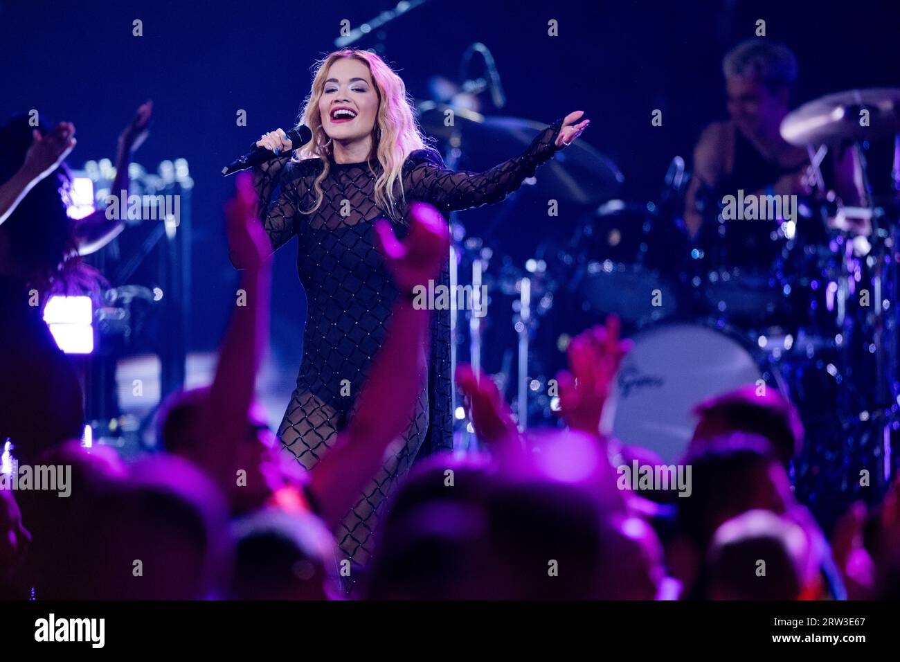 Duesseldorf, Germany. 16th Sep, 2023. Rita Ora, British singer, takes ...