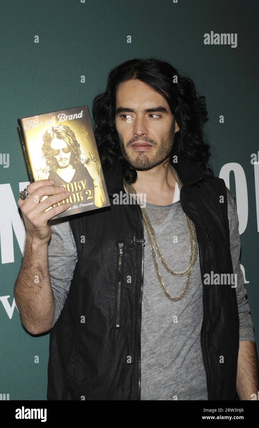 Manhattan, United States Of America. 13th Oct, 2010. NEW YORK - OCTOBER 13: Actor/comedian Russell Brand signs copies of his latest book 'Booky Wook 2' at Barnes & Noble Union Square on October 13, 2010 in New York City. People: Russell Brand Credit: Storms Media Group/Alamy Live News Stock Photo