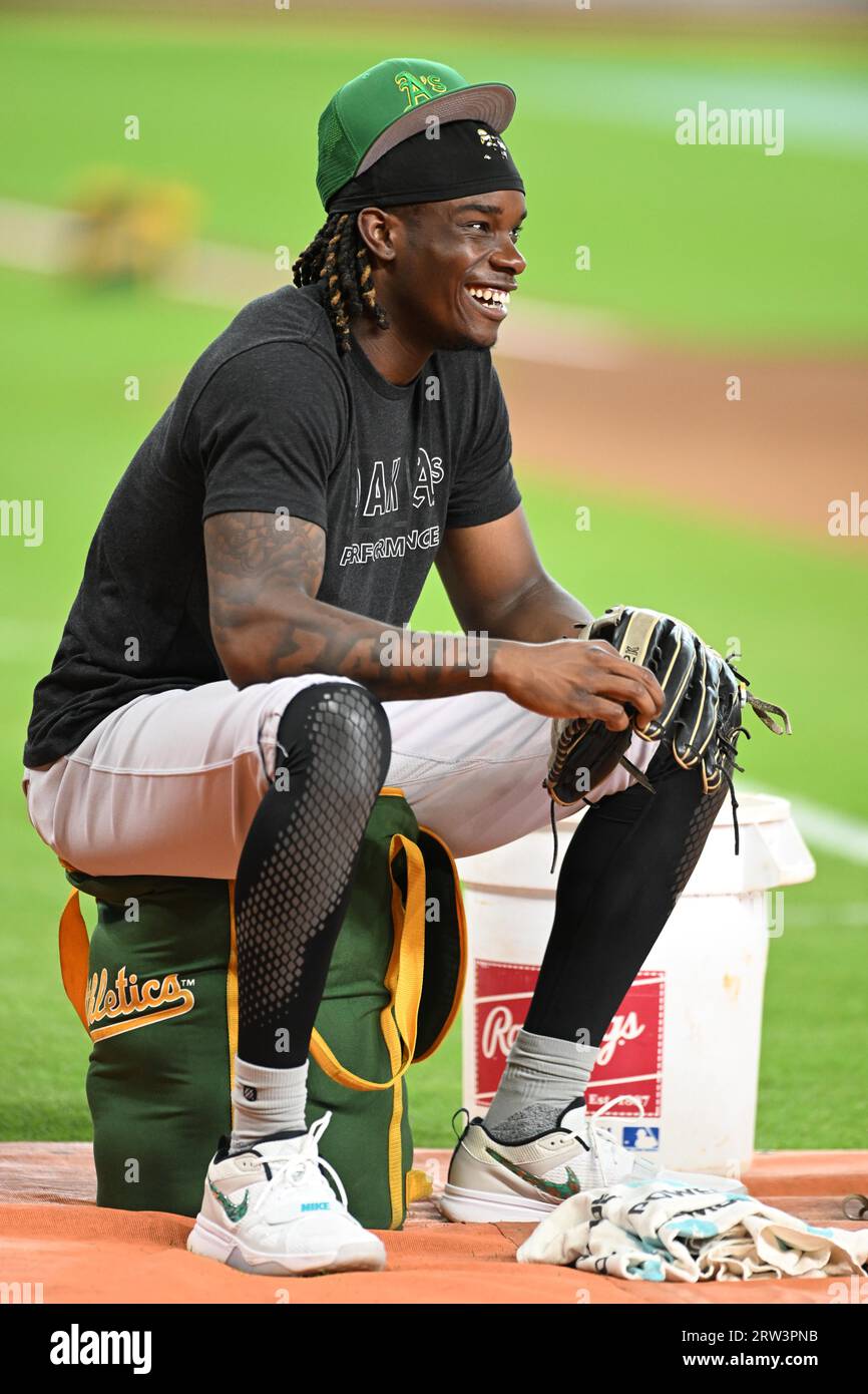 Oakland Athletics outfielder Lawrence Butler (22) all smiles before the MLB game between the Oakland Athletics and the Houston Astros on Wednesday, Se Stock Photo