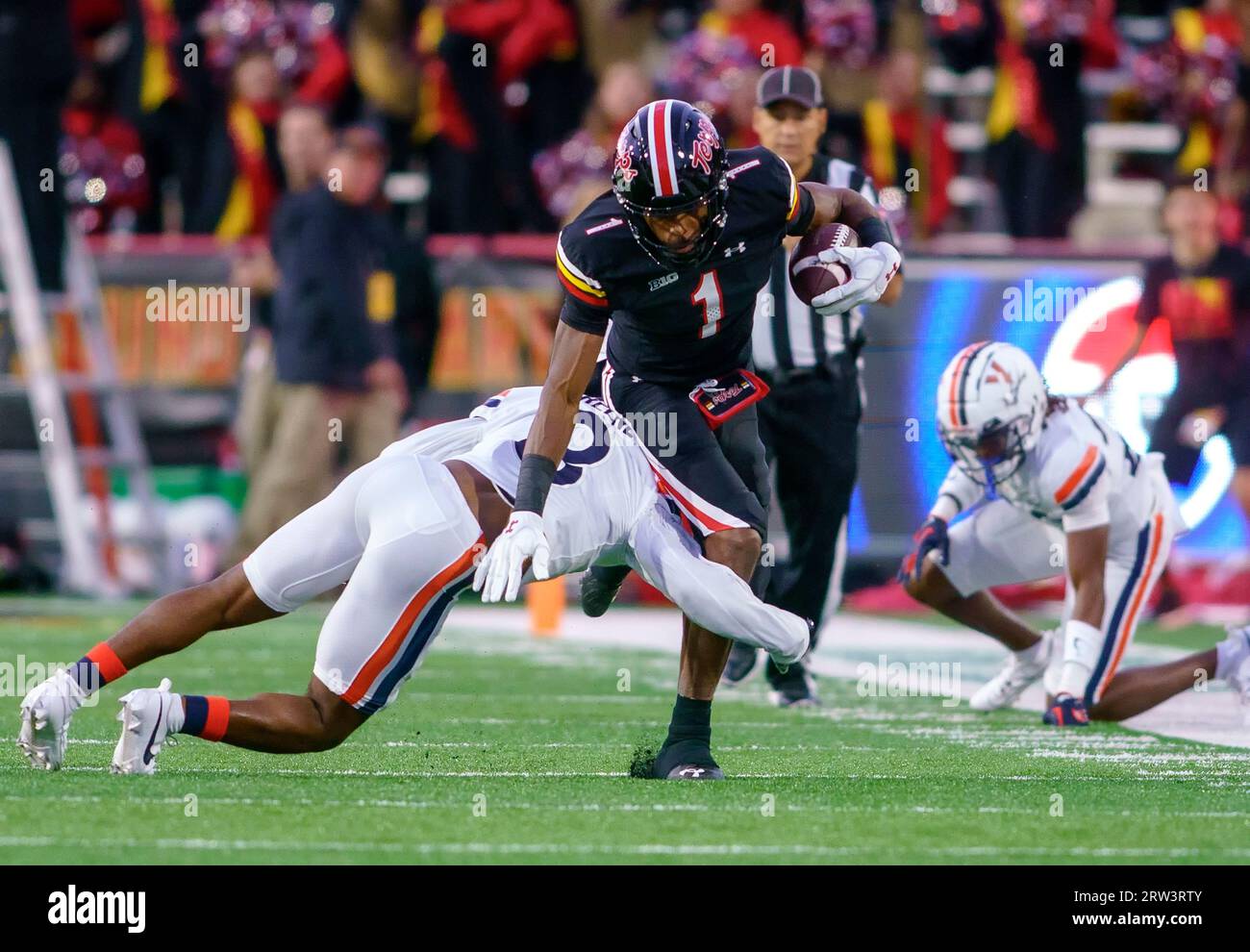 college-park-maryland-usa-15-september-virginia-cavaliers