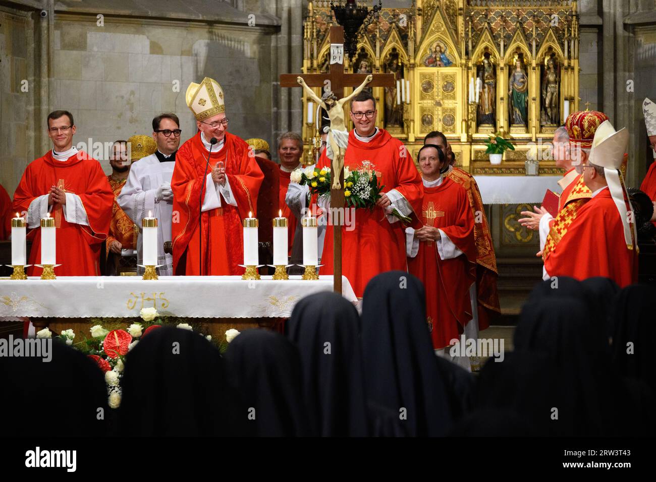 Cardinal Pietro Parolin celebrating Holy Mass on the feast of the Exaltation of the Holy Cross in St Martin's Cathedral in Bratislava, Slovakia. Stock Photo