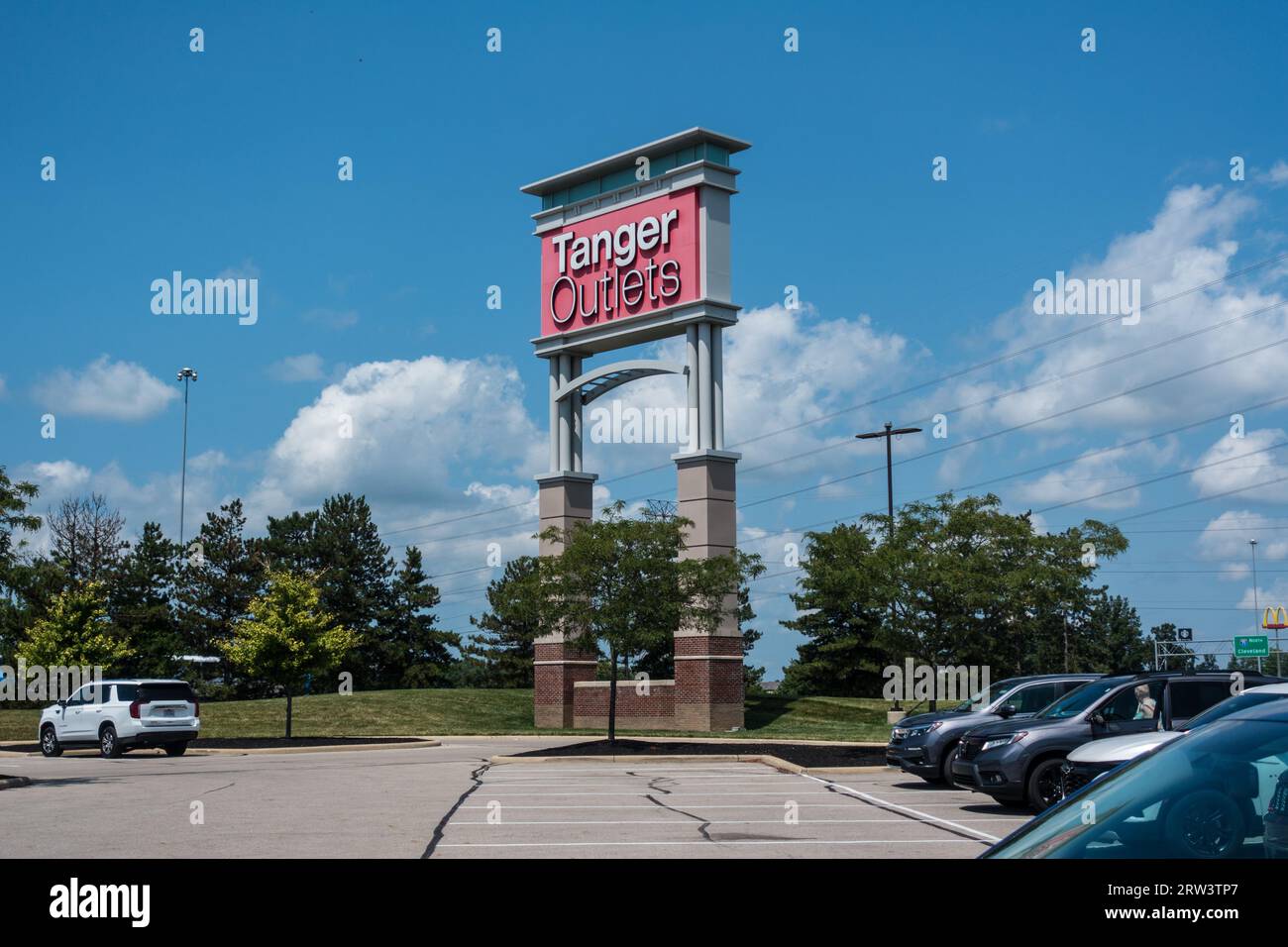 Tanger Outlet in Columbus Stock Photo - Alamy