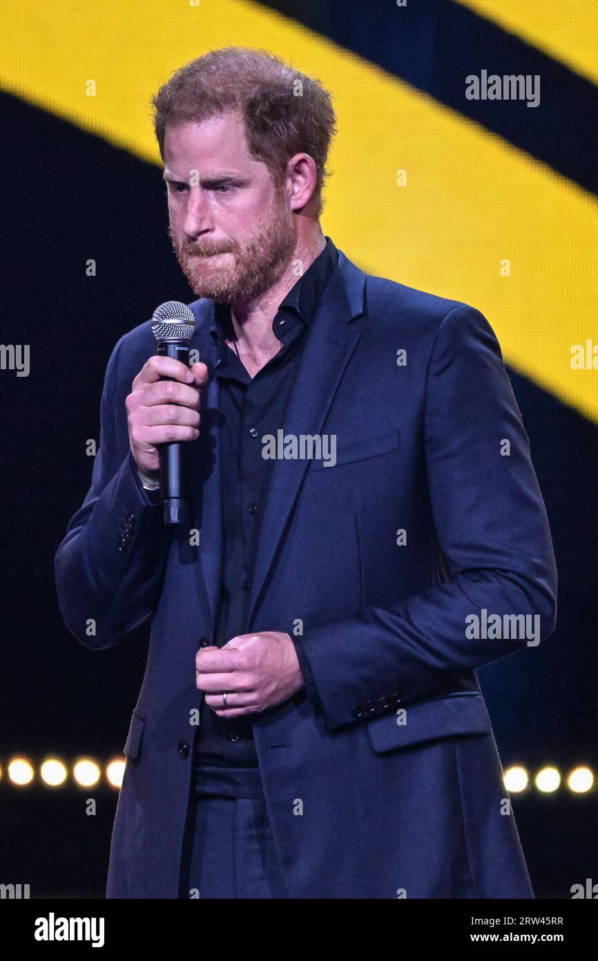 Düsseldorf, Germany. 16th Sep, 2023. Prince Harry, the Duke of Sussex, speaks at the ceremony, visibly moved and emotional in parts. The Invictus Games Düsseldorf conclude with a closing ceremony at Merkur Spiel Arena. 21 nations participated in the games this year. Credit: Imageplotter/Alamy Live News Stock Photo