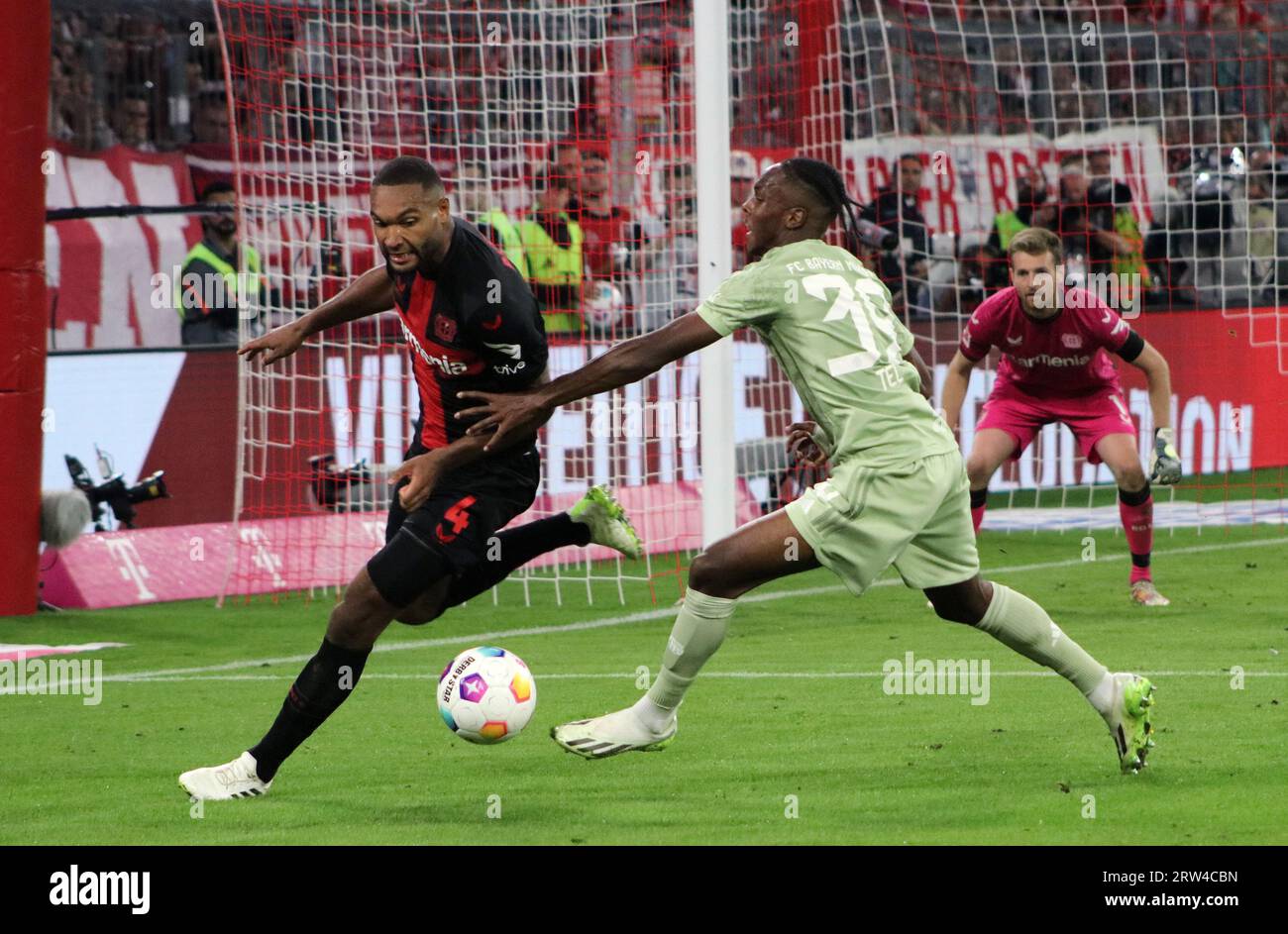 Mathys tel of fcbayern hi-res stock photography and images - Alamy