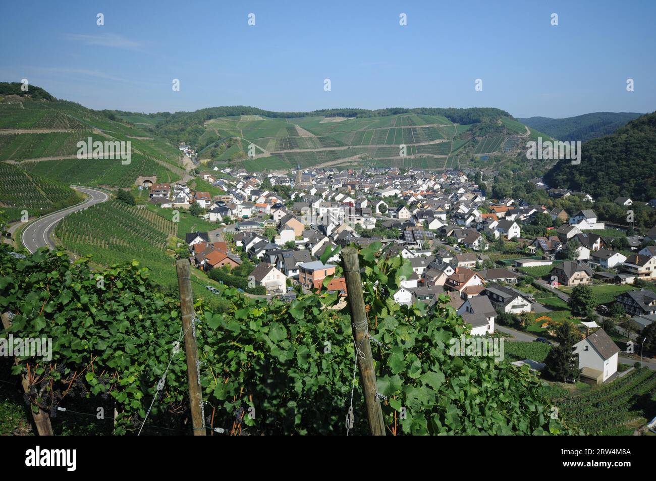 Dernau wine-growing region in the Ahr valley Stock Photo - Alamy