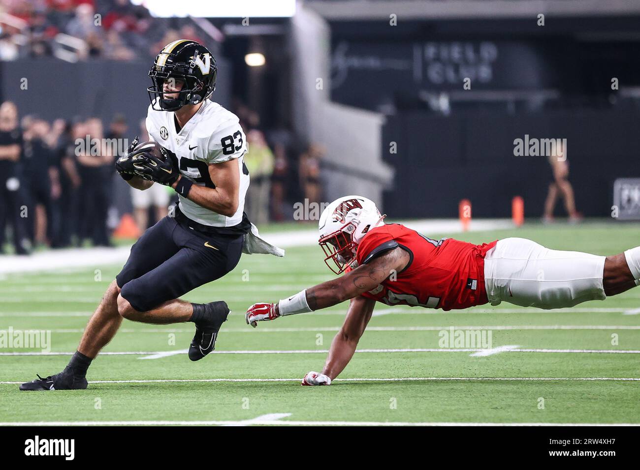 Las Vegas, NV, USA. 16th Sep, 2023. Vanderbilt Commodores wide receiver