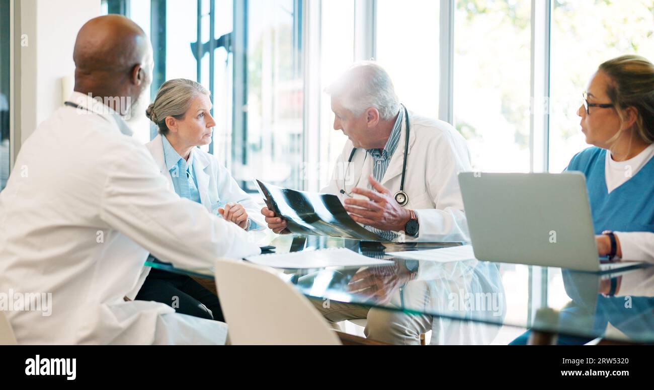 Mri assessment hi-res stock photography and images - Alamy