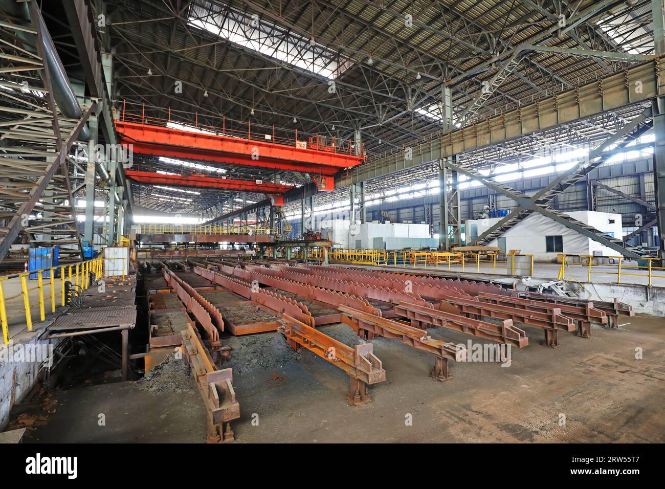 Continuous casting machinery and equipment in an iron and