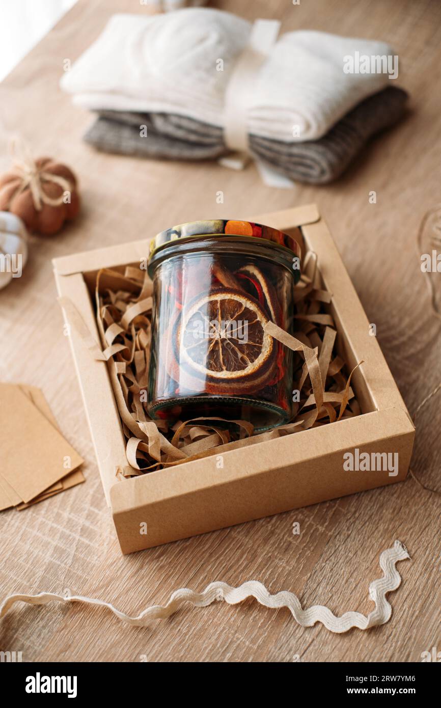 DIY Christmas gift ideas. Craft Cocktail Kits for Gifting in jars