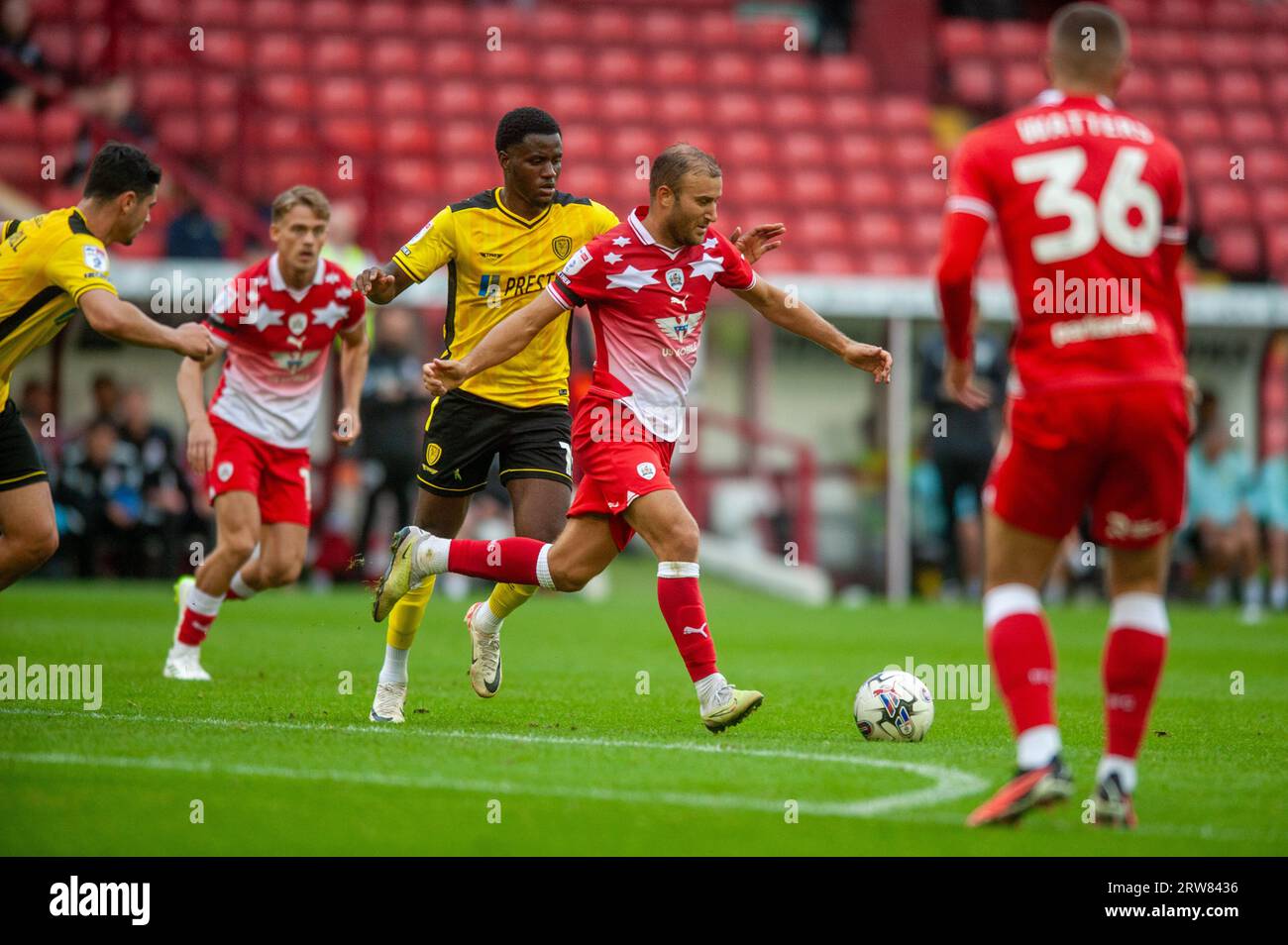 Barnsley fc hi-res stock photography and images - Alamy