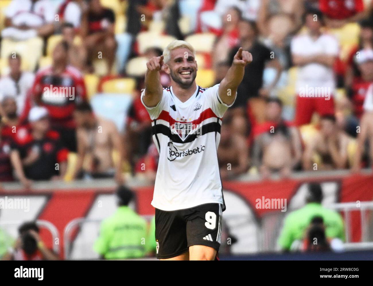 Jonathan calleri sao paulo hi-res stock photography and images - Alamy