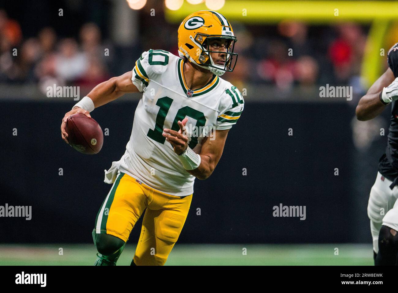 GREEN BAY, WI - OCTOBER 16: Green Bay Packers quarterback Jordan Love (10)  passes during a game between the Green Bay Packers and the New York Jets at  Lambeau Field on October