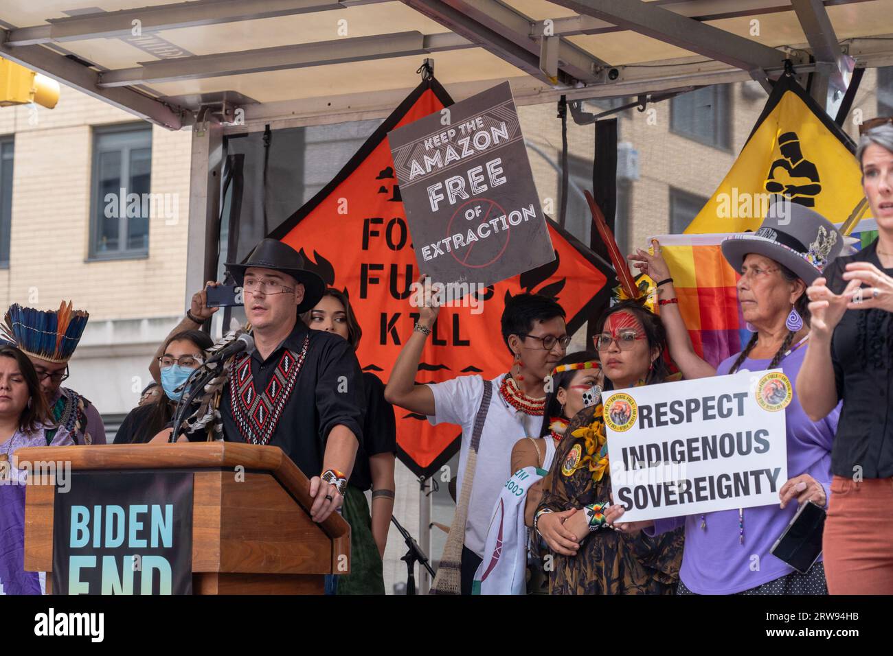 Climate global day of action to end fossil fuels hi-res stock ...