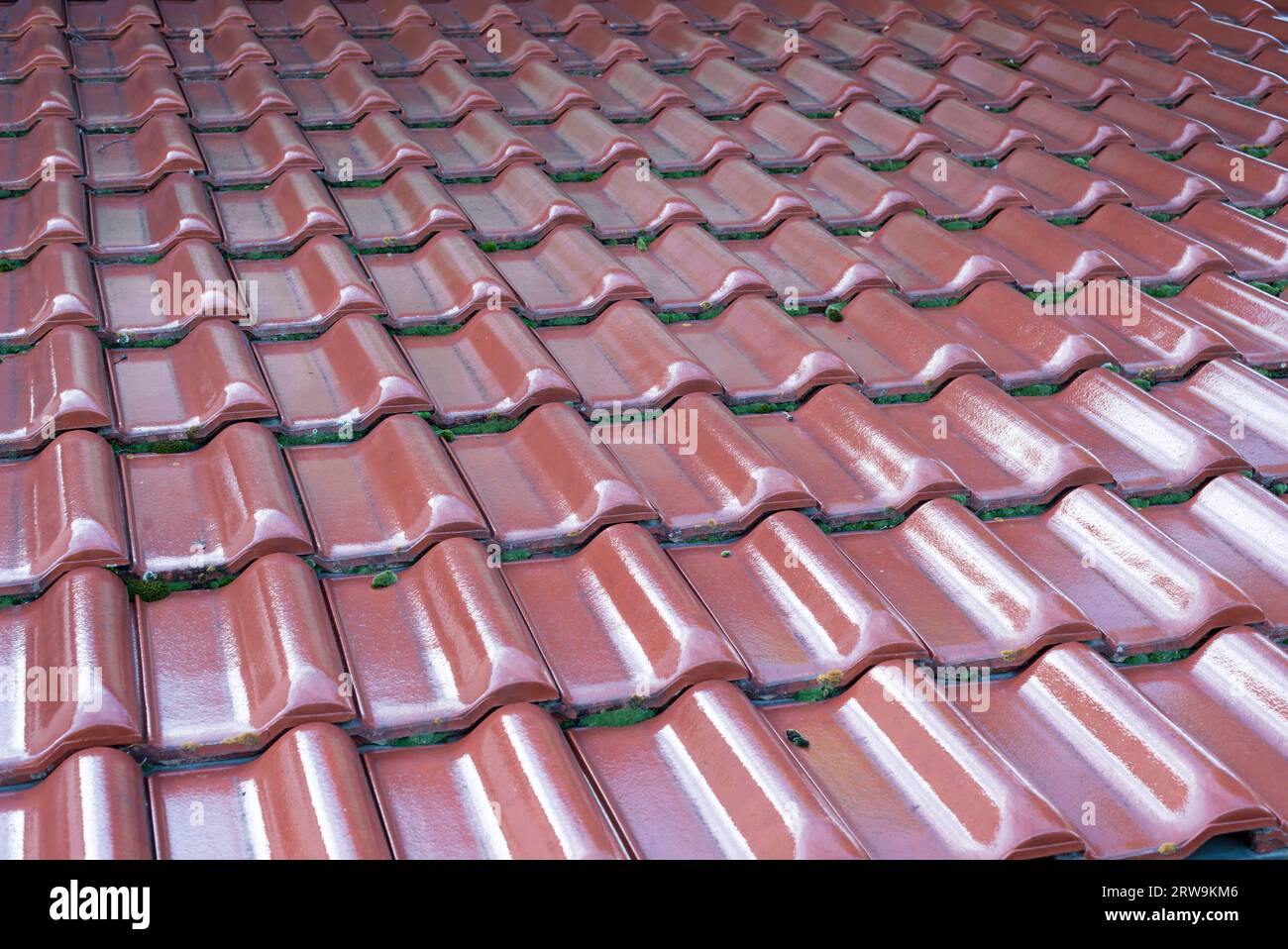 red color tiled roof surface Stock Photo - Alamy