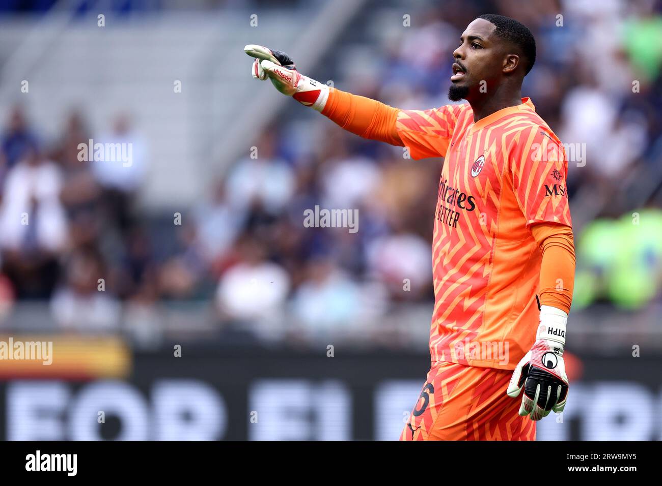 Mike Maignan of Ac Milan gestures during the Serie A football match ...