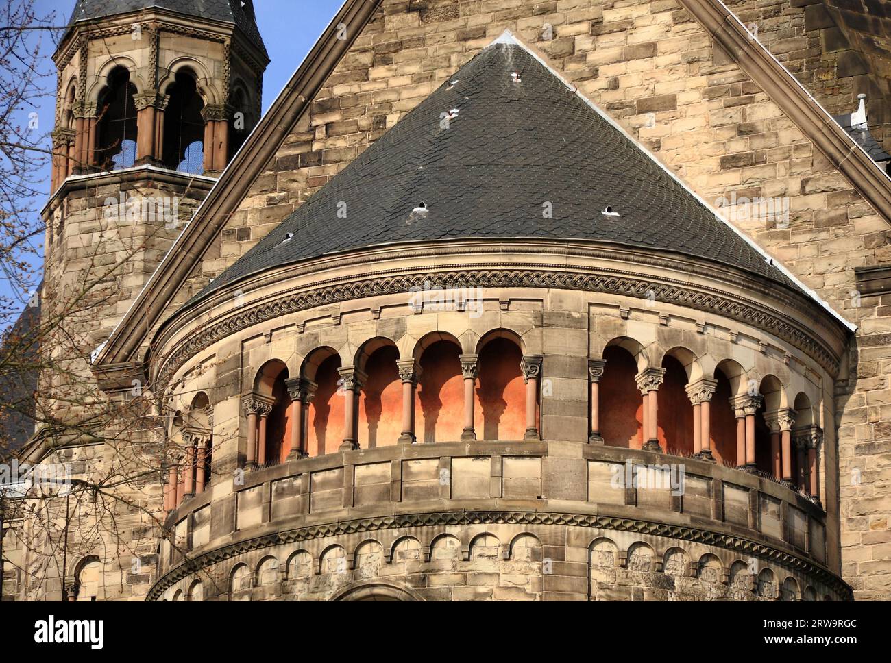 Temple neuf in Metz (back), detail Stock Photo