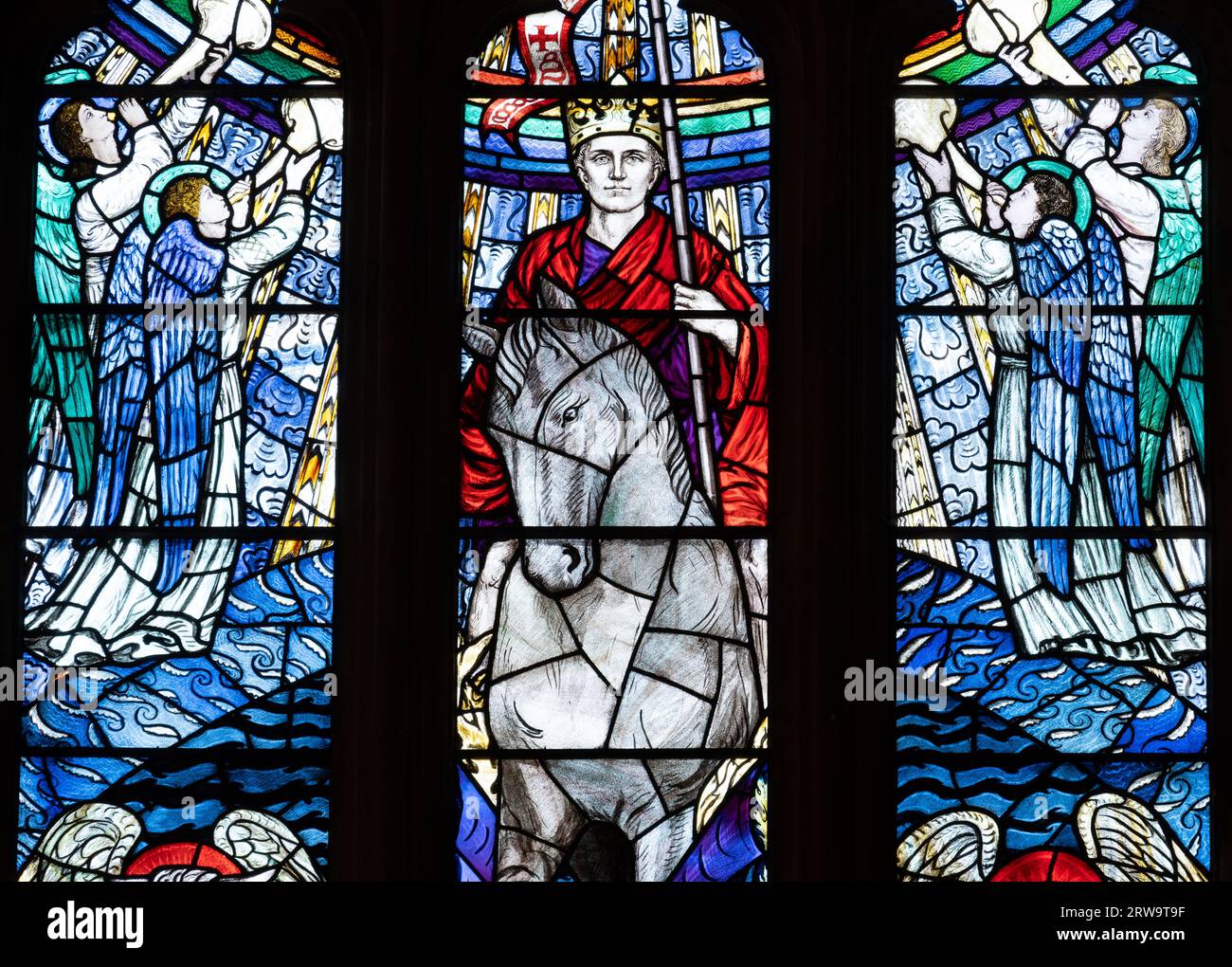 Arts and Crafts stained glass, Holy Trinity Church, Leamington Spa