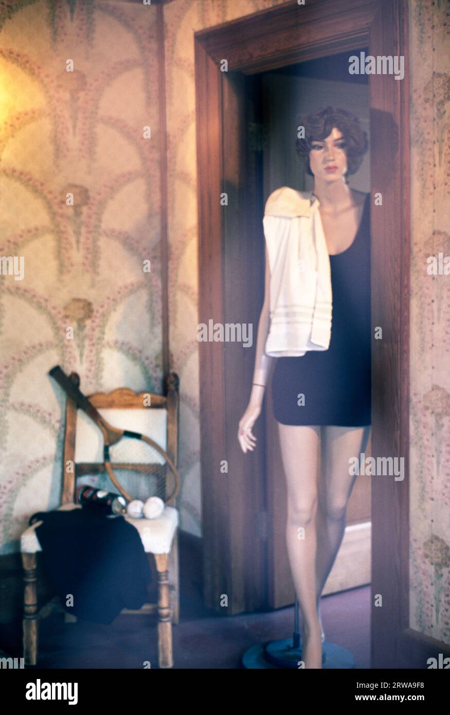 Mannequin female hi-res stock photography and images - Alamy
