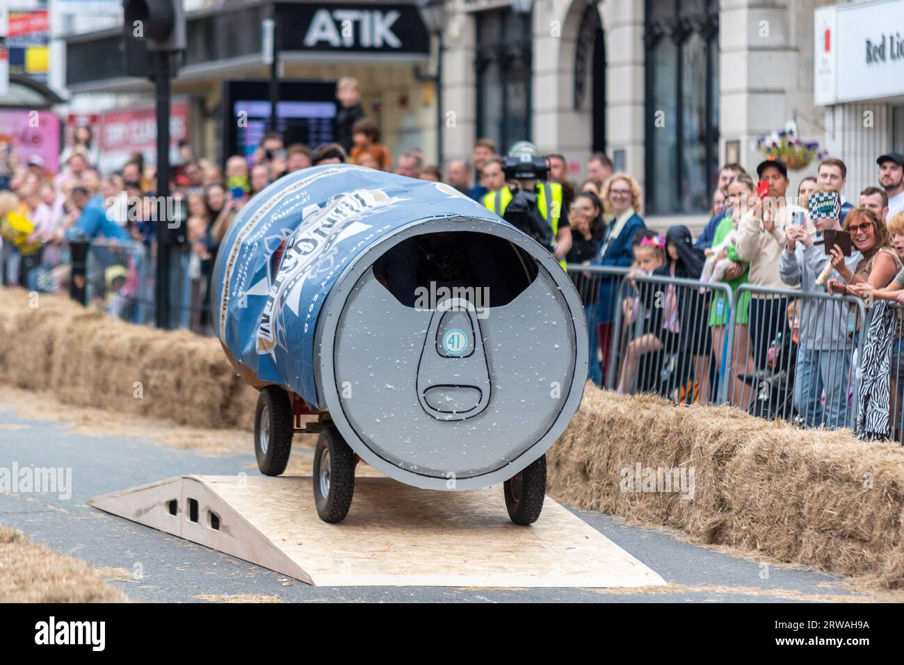 Tungsten team hi-res stock photography and images - Alamy