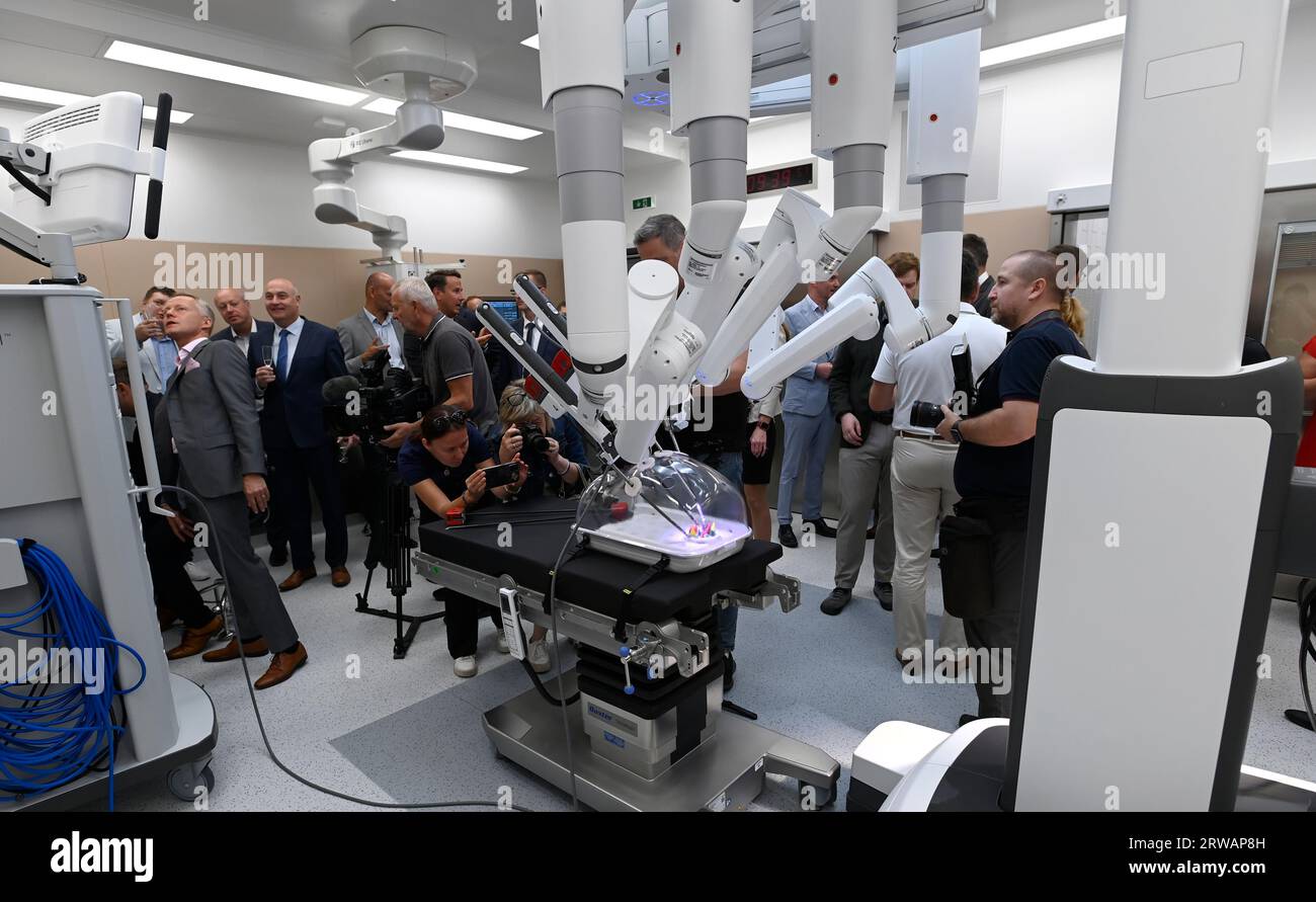 Zlin, Czech Republic. 18th Sep, 2023. The da Vinci Surgical System