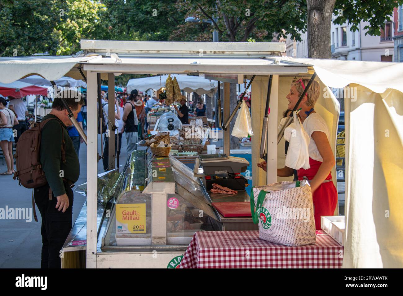 Quai st antoine food market hires stock photography and images Alamy