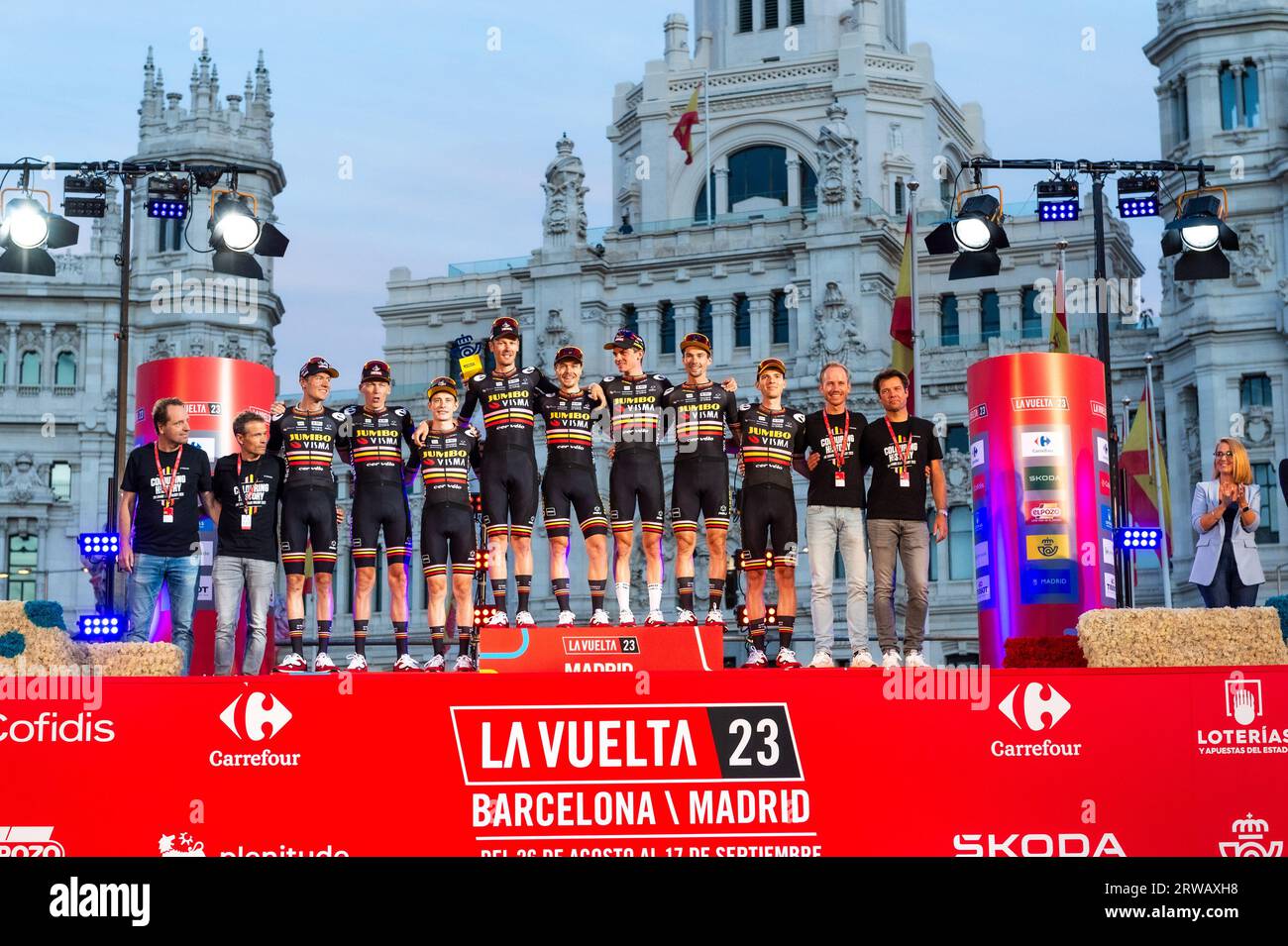 Madrid, Spain. 17th Sep, 2023. The Jumbo Visma Team (from L to R) Wilco  Kelderman, Robert Gesink, Jonas Vingegaard, Dylan Van Baarle, Jan Tratnik,  Sepp Kuss, Primoz Roglic, Attila Valter is awarded