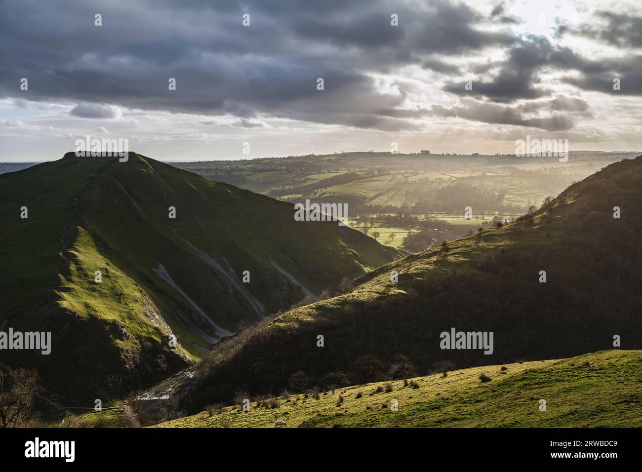 Thorpe Cloud, Dovedale, Peak District National Park, Derbyshire, England Stock Photo