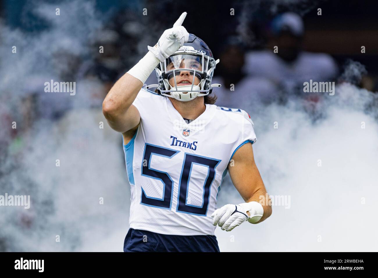 Tennessee Titans linebacker Jack Gibbens (50) runs onto the field as he