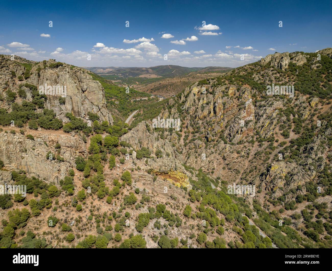 Aerial view of the Despeñaperros gorge and the roads that cross the strait (Jaén, Andalusia, Spain) ESP: Vista aérea del paso de Despeñaperros (Jaén) Stock Photo