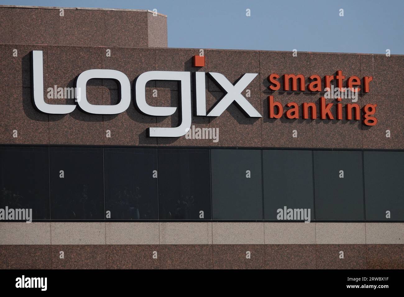 Burbank, California, USA - Sept. 15, 2023: A Logix Federal Credit Union sign, with its “smarter banking” slogan, is shown on the side of a building. Stock Photo