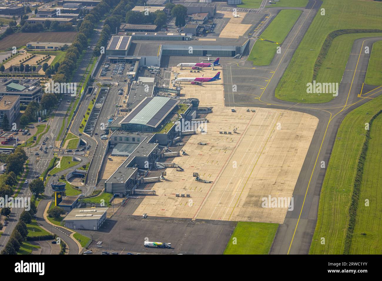 flughafen dortmund jobbörse
