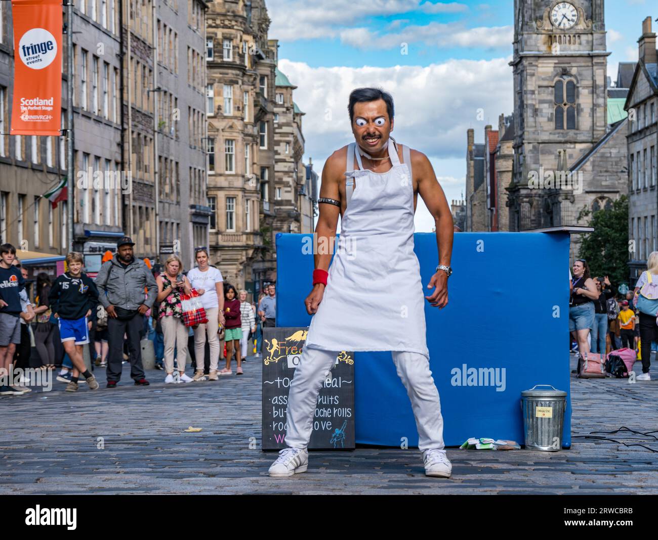 Freddie Mercury impersonator street performer, Edinburgh Festival Fringe, Royal Mile, Scotland, UK Stock Photo