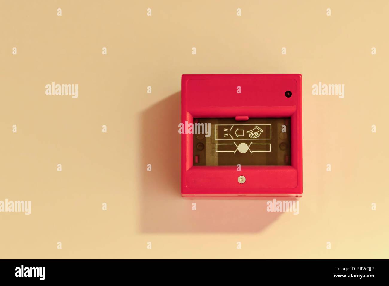 A modern fire alarm on the wall Stock Photo Alamy