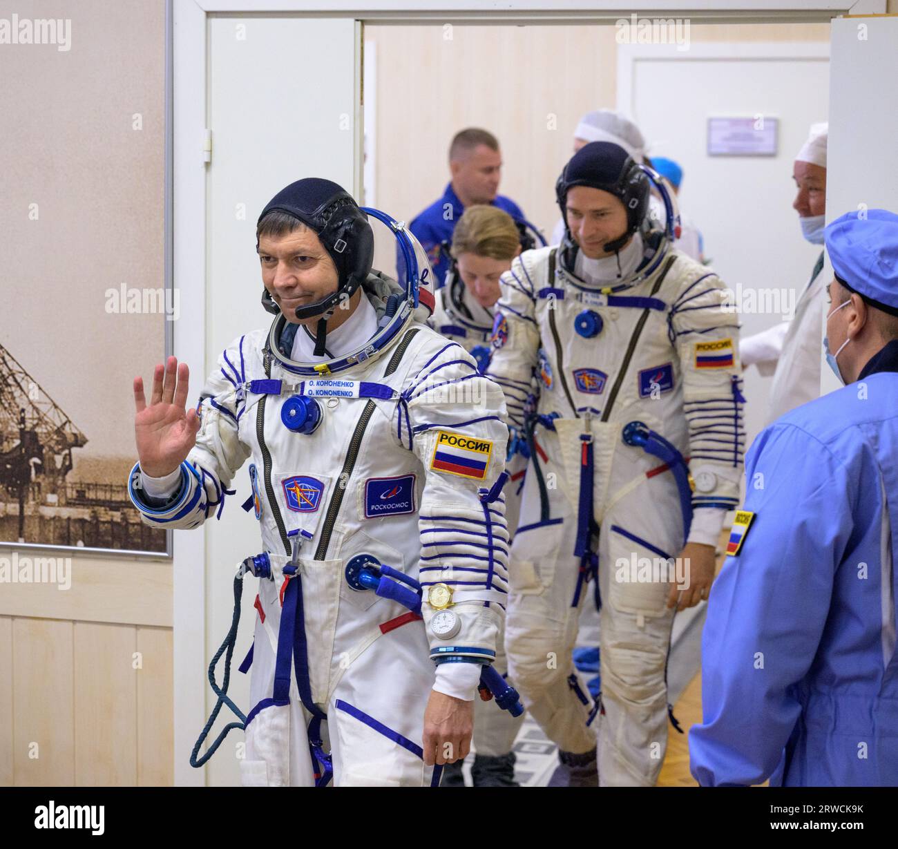 Baikonur , Kazakhstan. 15 September, 2023. Roscosmos cosmonauts Oleg Kononenko, left, Nikolai Chub, center, and NASA astronaut Loral O'Hara, right, enter the pressure check room in their Sokol spacesuits during preparations for launch aboard the Russian Soyuz MS-24 spacecraft at the Baikonur Cosmodrome, September 15, 2023 in Baikonur, Kazakhstan. Expedition 70 crew members Loral O'Hara, and cosmonauts Oleg Kononenko, and Nikolai Chub of Roscosmos depart for the International Space Station.  Credit: Bill Ingalls/NASA/Alamy Live News Stock Photo