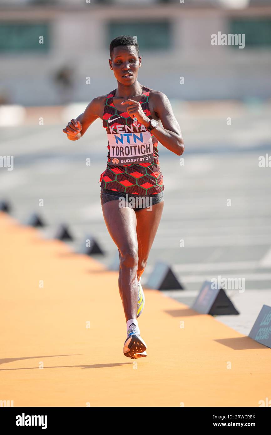 Toroitich Shyline Jepkorir TOROITICH participating in the marathon at the World ...