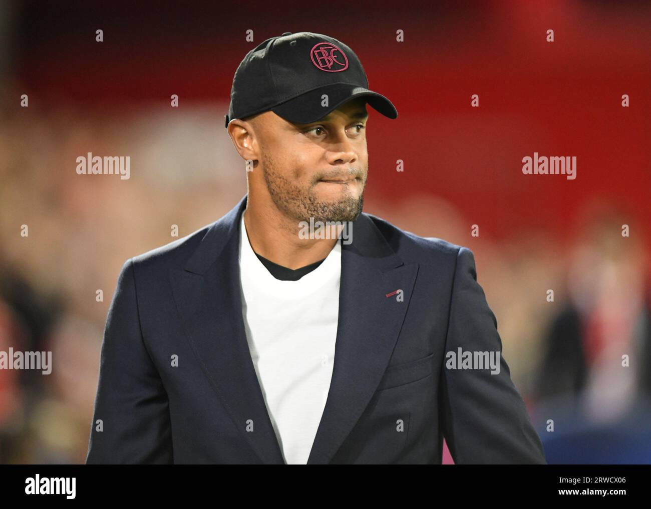 Nottingham, UK. 18th Sep, 2023. Vincent Kompany (Burnley Manager ...